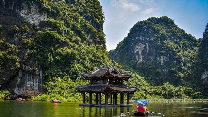 Thợ chụp ảnh đẹp tại Hoa Lư giá rẻ